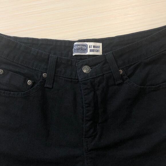 Levi’s Signature black midrise cut off Raw Hem denim shorts 12 - Picture 3 of 8